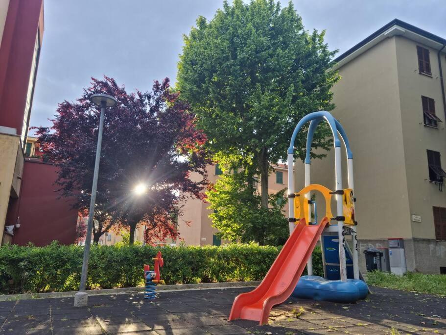 לה ספציה Appartamento Vista Giardino - L'Onda Blu מראה חיצוני תמונה
