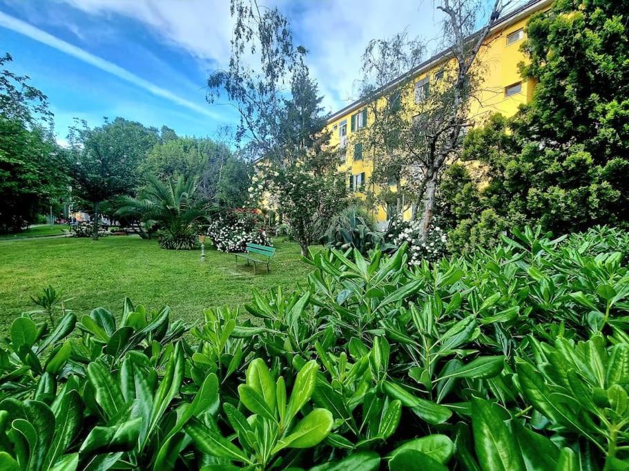 לה ספציה Appartamento Vista Giardino - L'Onda Blu מראה חיצוני תמונה